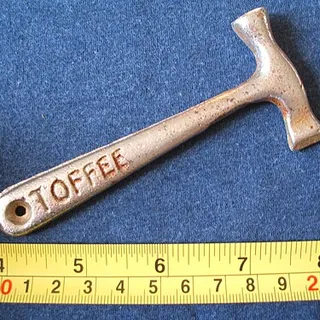 Toffee hammer